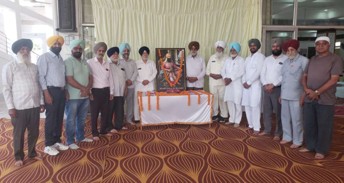 ਮੋਗਾ ‘ਚ ਮਹਾਰਾਜਾ ਜੱਸਾ ਸਿੰਘ ਰਾਮਗੜ੍ਹੀਆ ਦਾ 303ਵਾਂ ਜਨਮ ਦਿਹਾੜਾ ਮਨਾਇਆ