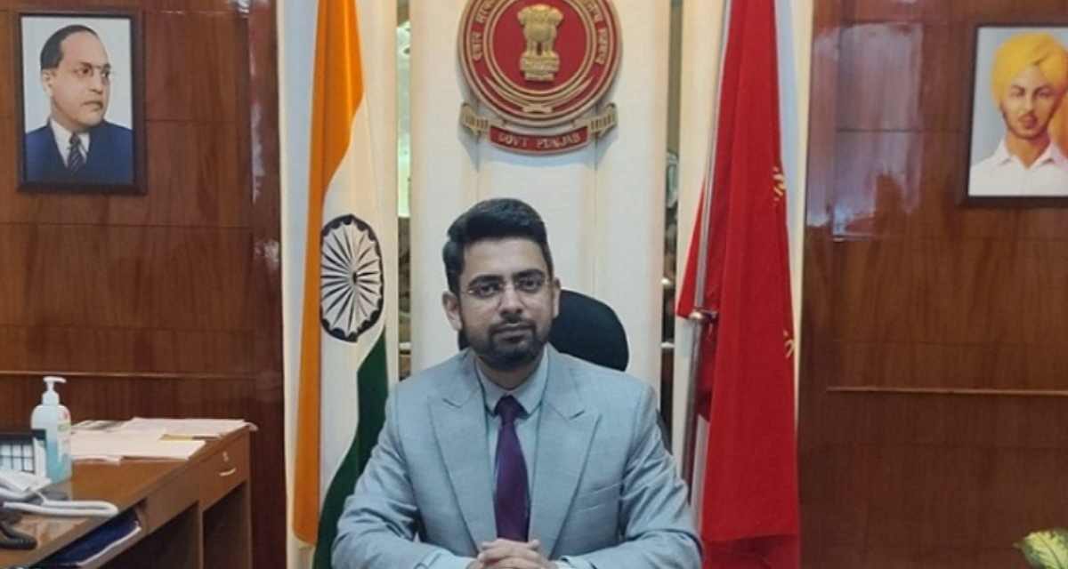ਮੋਗਾ ਵਿੱਚ ਮੈਰਿਜ ਪੈਲਸਾਂ ਅਤੇ ਜਨਤਕ ਸਮਾਗਮਾਂ ਵਿੱਚ ਹਥਿਆਰ ਲੈ ਕੇ ਜਾਣ ਤੇ ਹਵਾਈ ਫਾਇਰਿੰਗ ‘ਤੇ ਪੂਰਨ ਪਾਬੰਦੀ