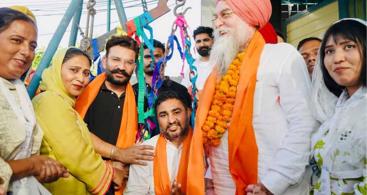 ਕੋਟਕਪੂਰਾ ਚੋਣਾਂ: ਸਪੀਕਰ ਸੰਧਵਾਂ ਤੇ ਪ੍ਰਿੰਸ ਬਹਿਲ ਨੂੰ ਲੱਡੂਆਂ ਨਾਲ ਤੋਲਿਆ